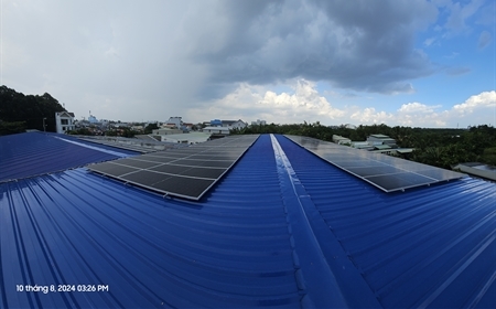 Thi công điện năng lượng mặt trời - Hòa Lưới Bám Tải - Cô Thuận